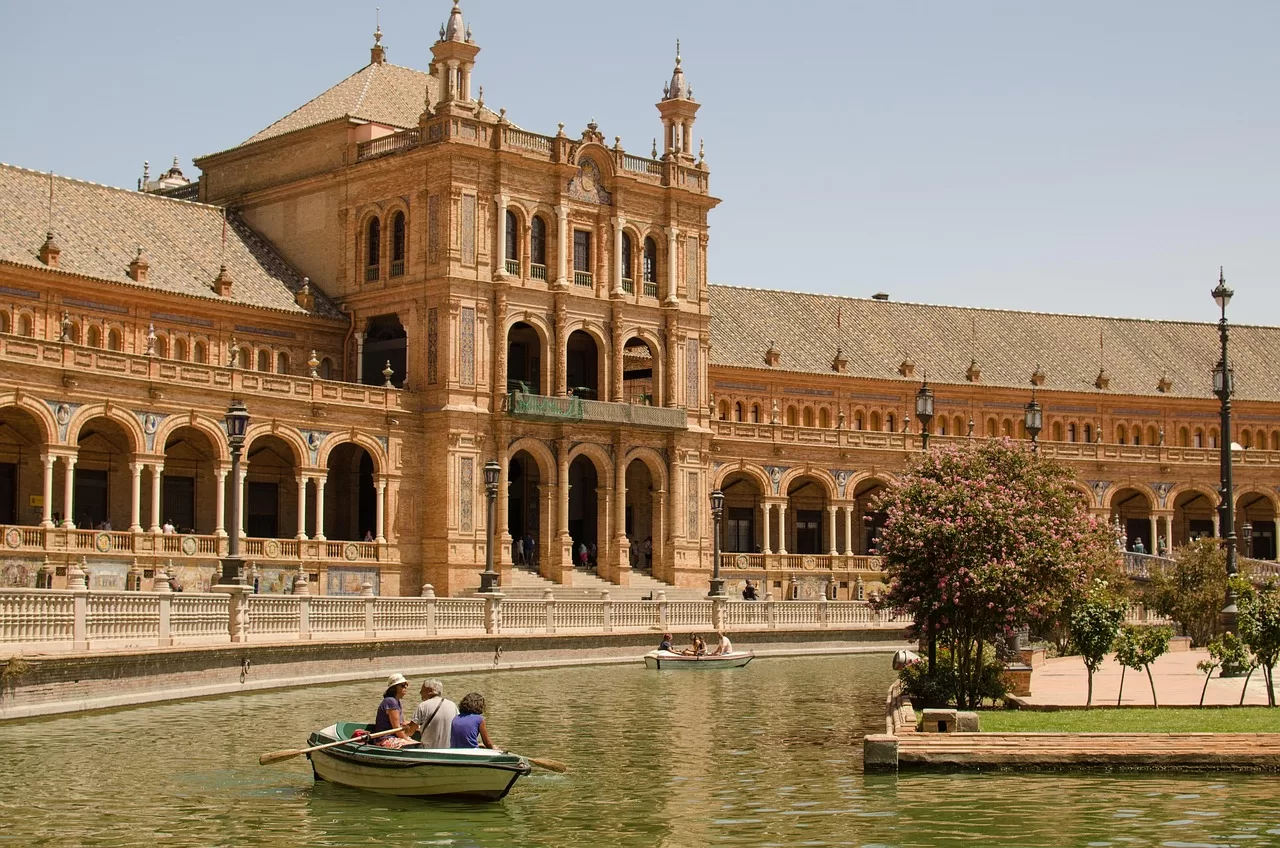 Seville Private Guided Tours: Experience the City Through Local Eyes